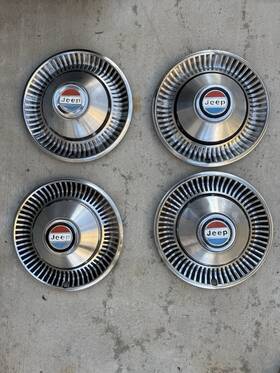 J5354752 Jeep Set 4 1976-1988 Cherokee Cj J Truck Wagoneer Hubcaps 15 Inch Wheel Covers