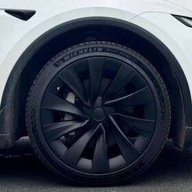 K-my-juniper30 Kavanic Tesla Model Y Juniper Hubcaps 20 Inch 2025-2026 Matte Black Rim Covers