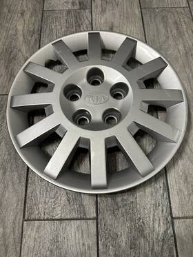 0k53 Kia 01-03 Sedona 15 Inch Bolt On Hubcap Wheel Cover 37 170