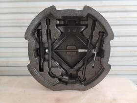 564.ki1a20 Kia Rio 2020 Jack 2237885