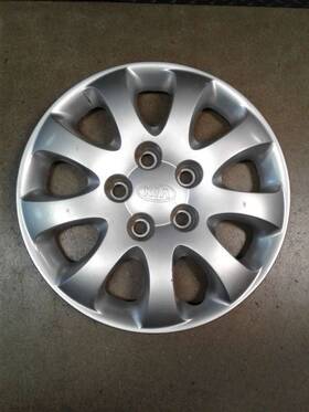570-66013 Kia Wheel Cover Hubcap 9 Spoke Fits 04-05 Sedona 84956