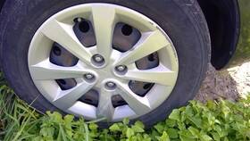 570-66025 Kia Set Of 2 Wheel Cover Hubcap 15 Inch 8 Spoke Fits 12-17 Rio 84774