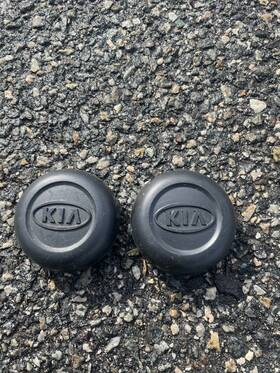 74572 Kia Factory 1996 Sephia Black Center Caps Hubcaps For 13 Inch Steel Wheel