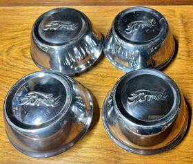 Ka8000 Kns Accessories Set Of 4 Stainless Steel Center Hubcaps For 1928-29 Ford Model A Script