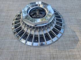 D84c1a097a Lincoln #1037&1088 Center 1 Chrome Oem Plastic #d84c1a097a For 15 Inch Dish Wheel 1975-1979