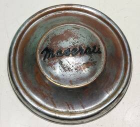 Mh0047104 Maserati 3500 Gt Wheel Hub Cap Vintage Brass Genuine