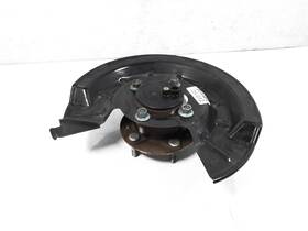 Bcke-26-15xa Mazda 2020-2021 Cx-30 Rear Passenger Hub With Shield 2.5l Fwd