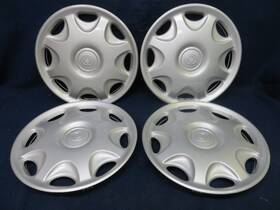 Ea25337170 Mazda Mx-3 92-93 14 Inch 8 Hole Silver Wheel Covers / Hubcaps - Set 4 56524 Oem
