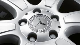 171-400-01-25-7p70 Mercedes-benz Genuine Hub Cap Star With Laurel Wreath