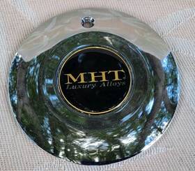 M1027 Mht Wheels Chrome Center Cap 1 6.25 Inch Dia 1990s Beautiful Used Condition