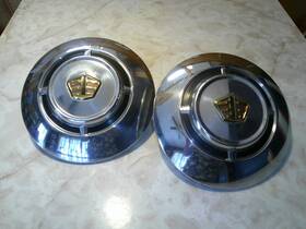 1559664 Mopar 2 Original Gold/red /black Emblem 9 Inch Hub Caps 1955 Dodge 6/8 Cyl