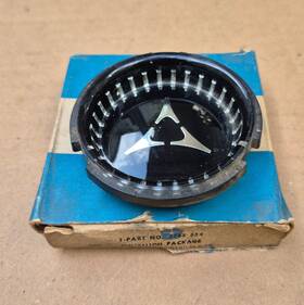 2585554 Mopar 1966 Dodge Dart Coronet Nos Wheel Cover Center Cap Medallion Fratzog