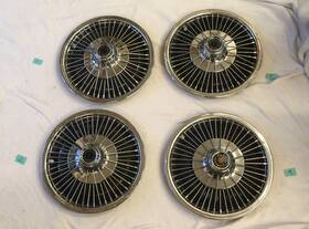 2881787 Mopar 1968 1969 Plymouth Barracuda Valiant 14 Inch Hub Cap Wire Wheel Cover