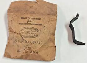 667342 Mopar Nos 1937-1938 Dodge Chrysler Desoto Plymouth Hub Cap Clip Retainer