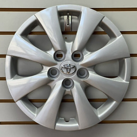 Pt385-02080 New 2009-2013 Toyota Corolla 15inch Bolt-on Hubcap Wheelcover Factory Original
