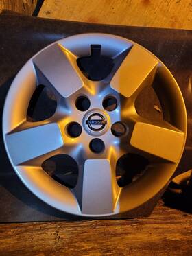40315-jgooo Nissan Rogue Hubcap