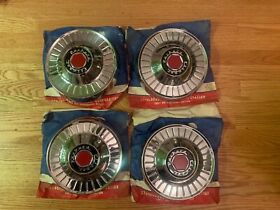 465076 Nos 1956 1955 1954 1953 56 55 54 53 Packard Clipper Dog Dish Center Hub Caps