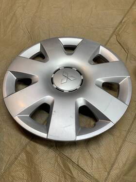 A040-a Oem Mitsubishi Lancer Outlander 16 Inch Wheel Cover Hubcap Cap #a040a