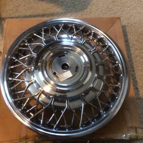 14102409 Oldsmobile Nos Cutlass Supreme Wire Hubcaps 14 Inch - 1988 1989 1990 1991