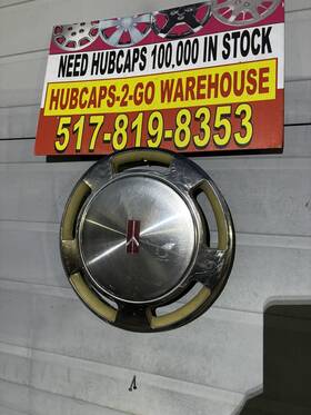 22530797a Oldsmobile Cutlass Cieara Supreme 98 14 Inch Oem Hubcap Used Condition. 1