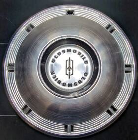 570-4002 Oldsmobile 1967 Cutlass F85 88 98 Wheel Covers Hubcap Oem 67 4002