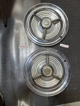 9701131 Oldsmobile 1953 1954 1955 Hubcaps. 4 Olds Fiesta Spinner Flipper Caps. #9701131