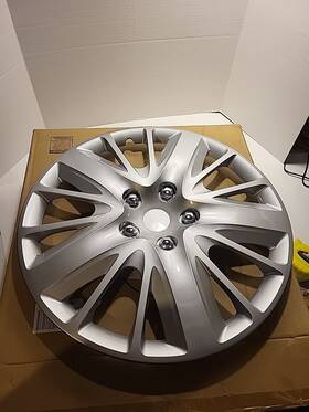 Oxgord 840345114945 18 Inch Hubcap Wheel Cover Set For Standard Steel Wheels - Snap-on Silver