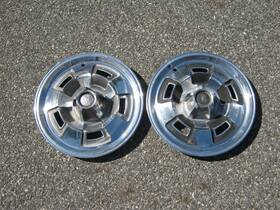 2823028 Plymouth Genuine 1967 To 1969 Fury Belvedere 14 Inch Mag Hubcaps Wheel Covers