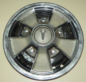 552178 Plymouth 1967 Gtx Belvedere Original Mag Style Hub Cap Part # Rare #2