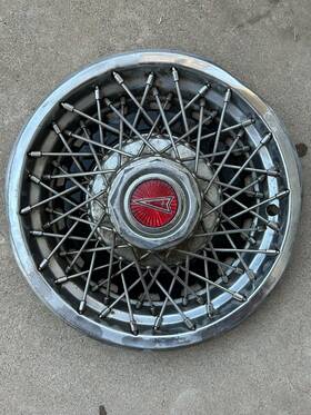 00498088 Pontiac 1978 1979 1980 1981 Wire Spoke Hubcap Wheel Cover 14 Inch Original