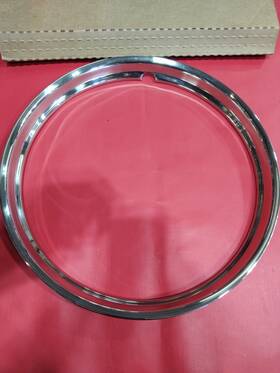 535376 Pontiac Nos Gm New Oem 1960 1961 1962 60 61 62 8 Lug Wheel Stanless Trim Ring
