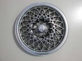 570-05104 Pontiac Wheel Cover Hubcap 15 Inch Fits 92-94 Grand Am