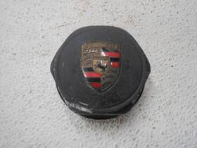 Porsche Smitley-420-01-247 1984 944 Center Cap