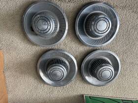 3gw552504 Rally 68 To 70 Original Corvette Wheel Hub Covers Set Of 4