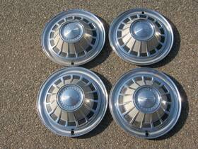 J3180602 Rambler Genuine 1966 Ambassador 14 Inch Hubcaps Wheel Covers