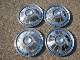 J3185867 Rambler Genuine 1967 To 1969 American 14 Inch Hubcaps Wheel Covers