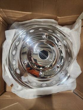 Rw1602-182saxk Real Wheels Corporation New 07-24 Sprinter 3500 16 Inch Dually Ss Simulators With Extensions Dal