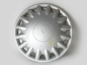 0004840 Saab 1995 - 1997 900 Standard Wheel Rim Cover 16 Spoke Type R15 Unit Oem