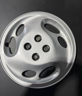 570-06003 Saturn 94 95 96 S Series Coupe Wheel Cover 15 6 Hole Type 190142