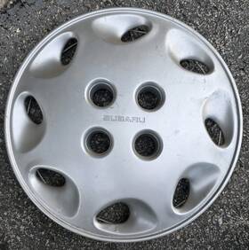 723832701 Subaru 60517 Single Used Justy 91-92 13 Inch Hubcap