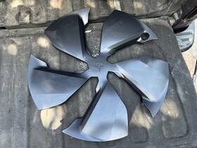 2188231-00-d Tesla Model Y 19 Inch Crossflow Wheel Cover Trim