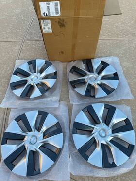 Tsy14d Tesla Model Y Directional Aero Wheel Cover Set Of 4 19 Inch Oem-new In Box