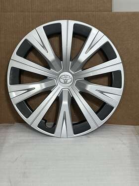 42603-06140 Toyota 2018 2019 2020 2021 2022 Camry Wheel Cover Hubcap 16 Inch 61183 Oem