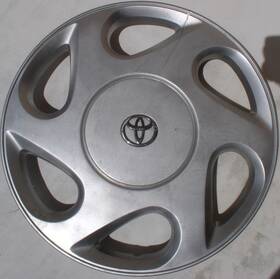 42621aa040 Toyota Camry V6 Le Oem 6 Spoke 15 Inch Wheel Cover 1997-1999 For Repair
