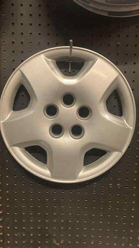 570-61079 Toyota Wheel Cover Hubcap St 14 Inch Fits 94-95 Celica
