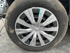 570-61183 Toyota Wheel Cover Hubcap 16 Inch 10 Spoke Fits 18-21 Camry 928774