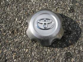 75275 Toyota One Factory 2006to 2008 4runner Limited Center Cap Hubcap