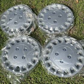 Cf80-173 Toyota Cf80173 Qty 4 - 17 Inch Silver Wheel Cover Hubcap For Rav4 Camry Prius V