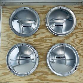 Bhc02-14 United Pacific New Chrome 14 Inch Hollywood Flipper Hubcaps Set Of 4 Bhc02 Covers