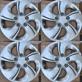 Xieuh164 Upgrade Your Auto 15ft 5 Twisted Spoke Silver Bolt-on Wheel Cover Hubcaps For 2013-2015 Honda Civic